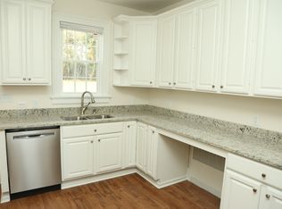 2019 Ivy Rd, Charlottesville, VA 22903