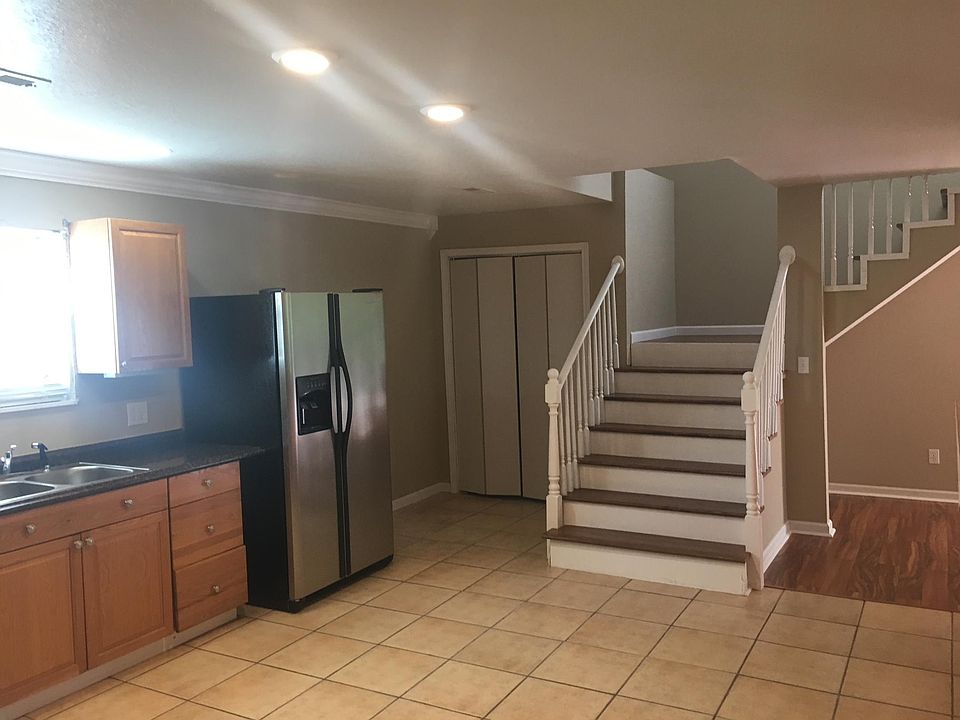 2nd image of 1226 Harrison Ave