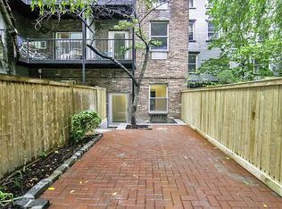 448 W 19th St #1R, New York, NY 10011