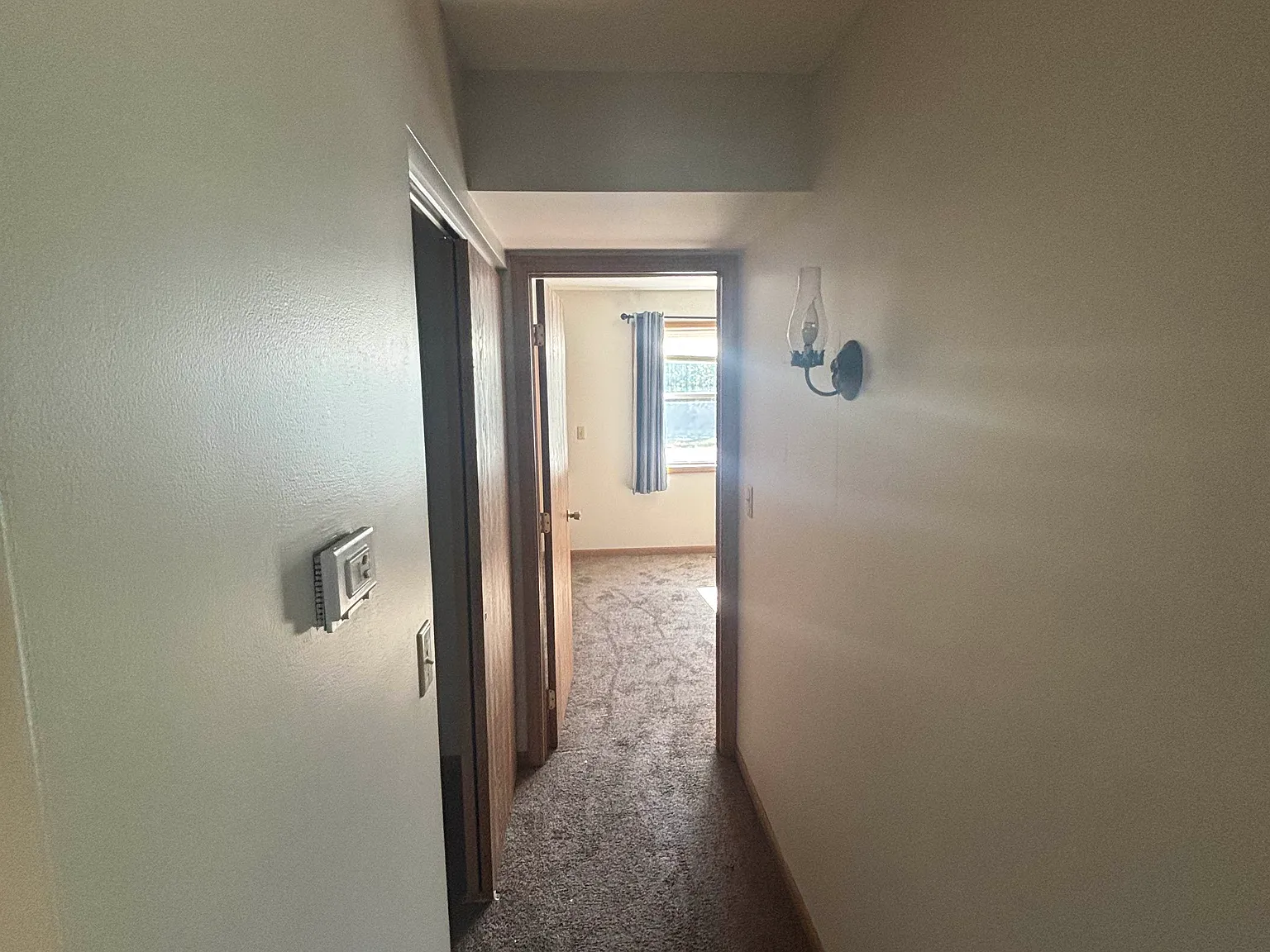 2 bed, 885 sqft, $850 — Photo 4