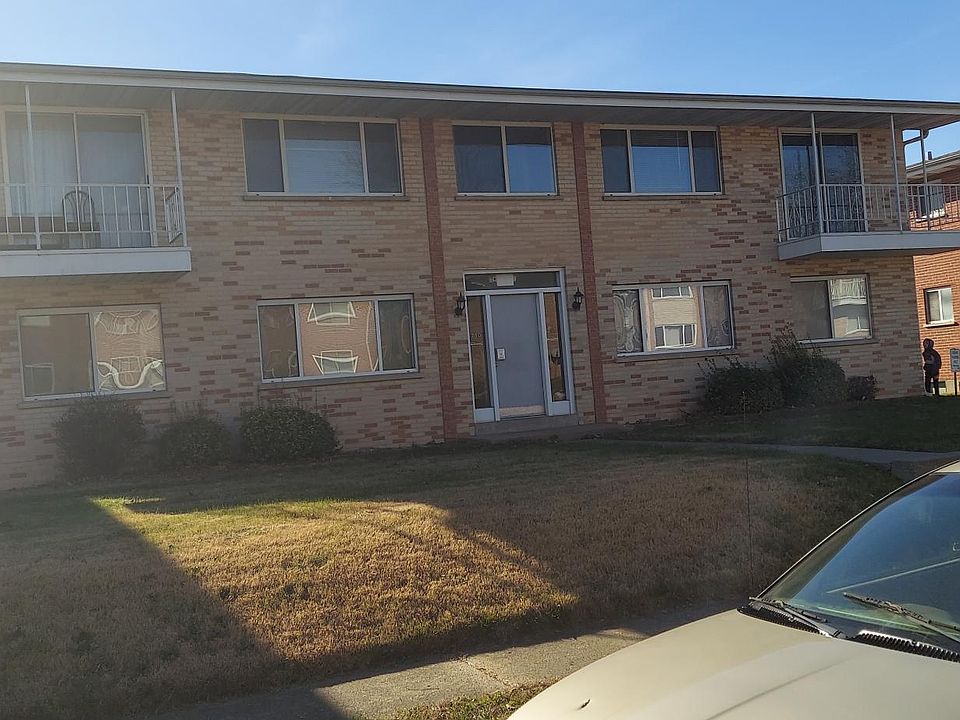 1st image of 740 Thompson Dr #742A
