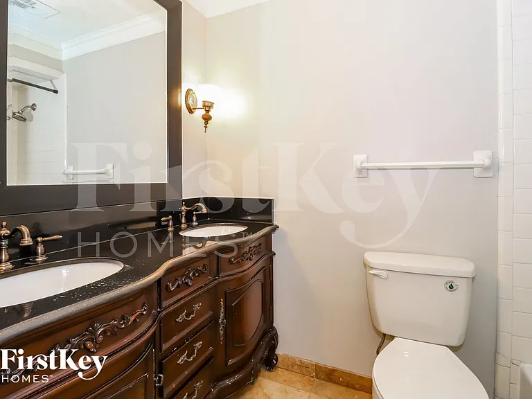 212 E Powell Rd — Photo 14