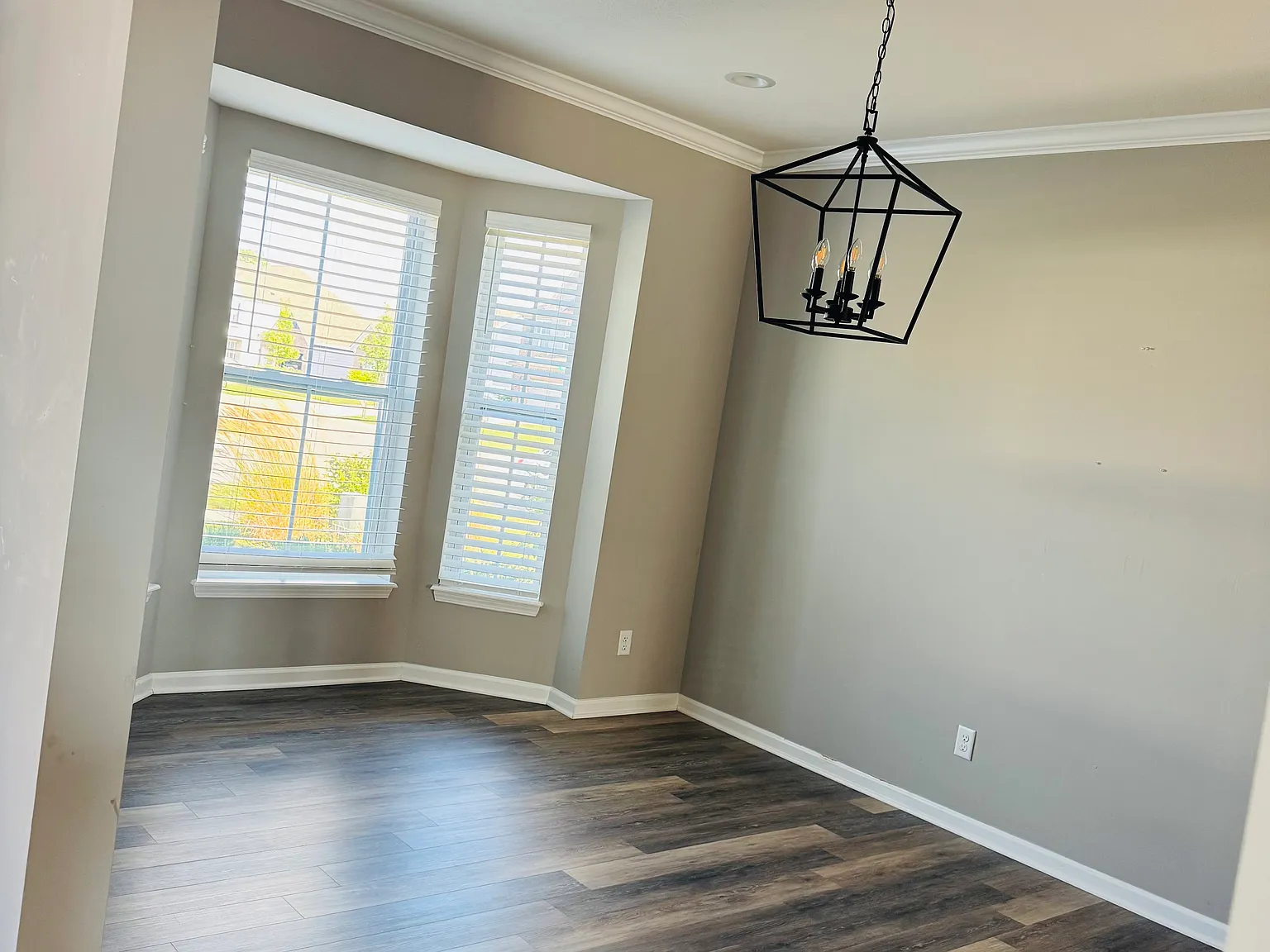 1492 Trailside Dr — Photo 4