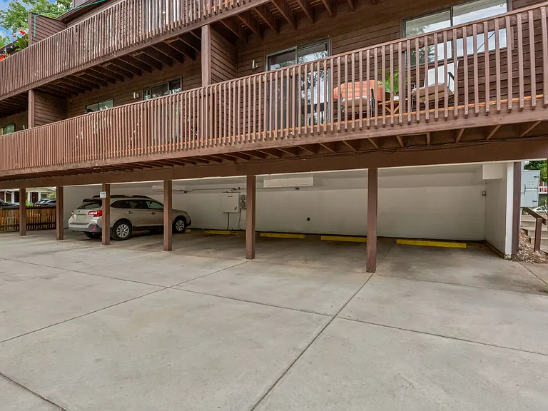 South Street Apartments — Photo 21