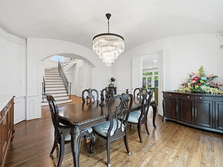 4923 Palmetto St — Photo 10