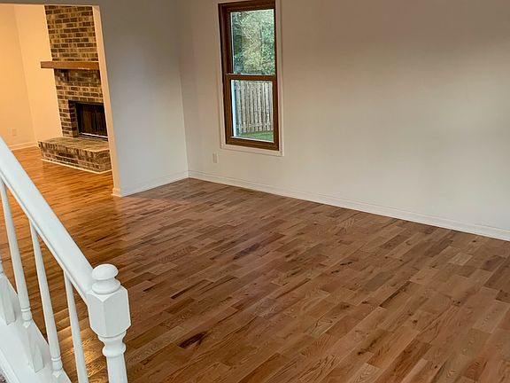 4th image of 1371 Schiedler Dr