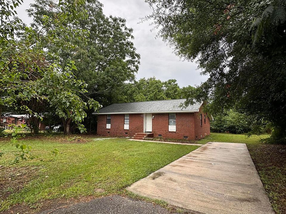 1st image of 141 Waycross St