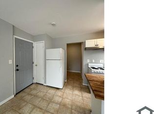 1212 E St #1, Lincoln, NE 68508