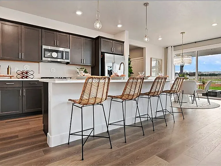 188 E Arimo St — Photo 10