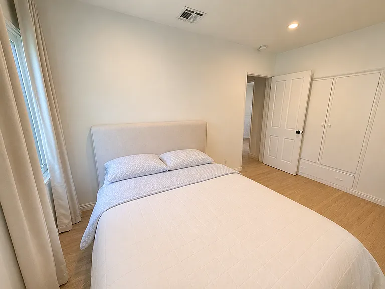 1903 N Edison Blvd — Photo 31