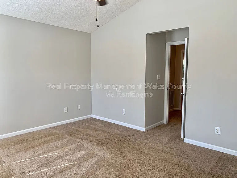 609 Stinson Ave — Photo 11