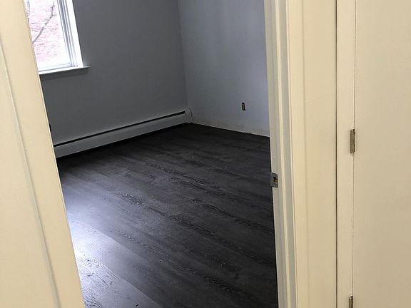 5th image of 190 Mountain Ave APT 203