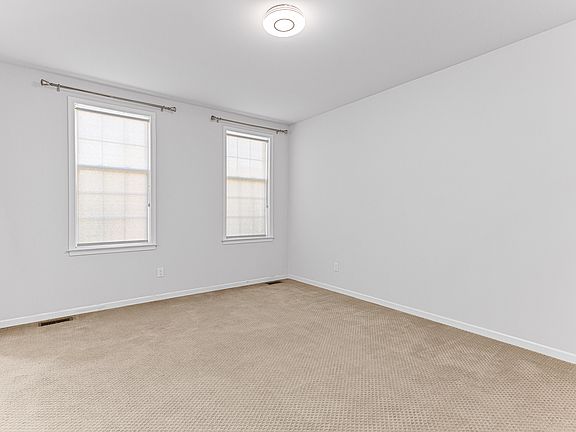 5th image of 50873 Scarborough Rd