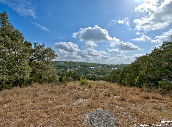 2nd image of 1161 Post Oak Dr