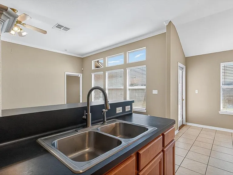 5933 Brightwood Dr — Photo 16