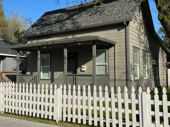 529 W 8th St, Chico, CA 95928