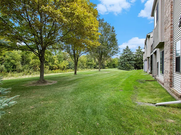 42739 Lilley Pointe Dr #119 — Photo 17