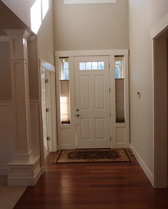 1st image of 924 Secord Ct