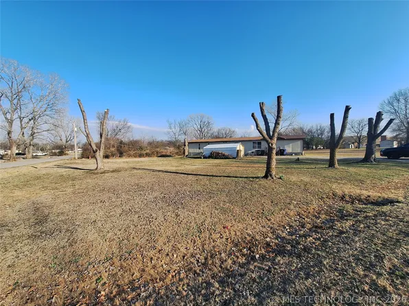 21320 E 49th St S, Broken Arrow, OK 74014