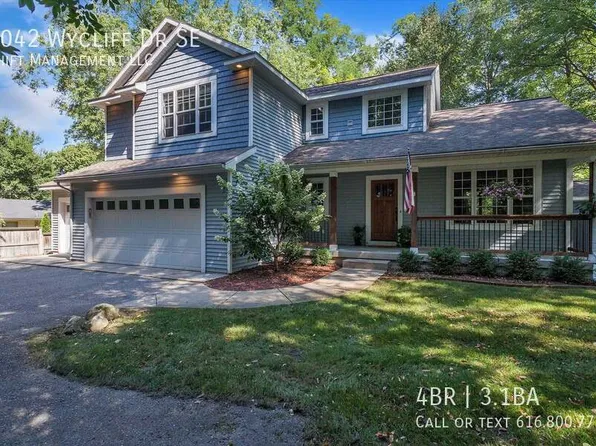 3042 Wycliff Dr SE, Grand Rapids, MI 49546