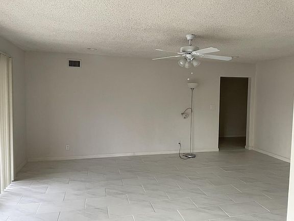 3rd image of 644 S Prospero Dr