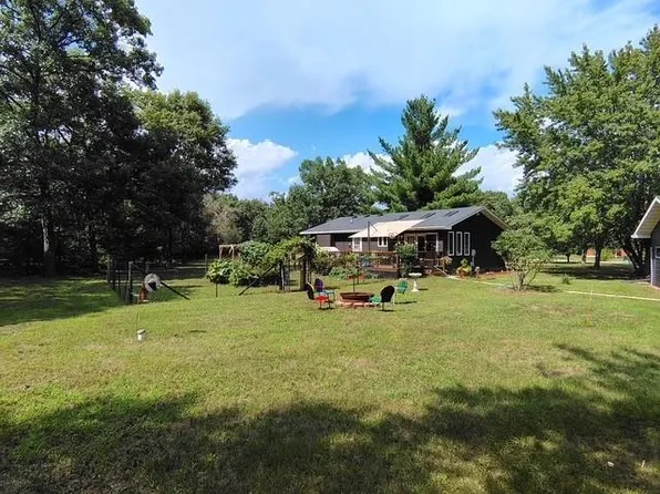 1825 13th Ave, Friendship, WI 53934