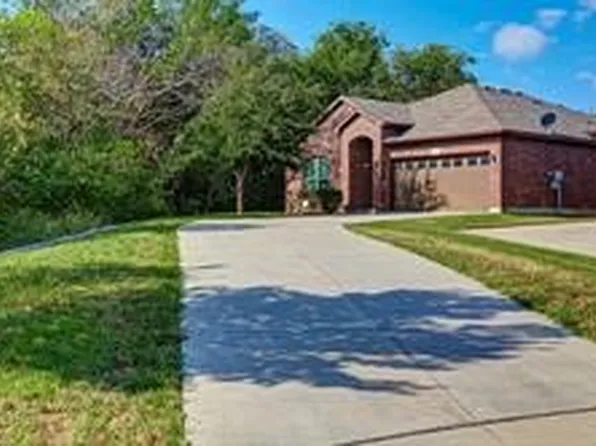 3012 Mitchell Ct, Arlington, TX 76010