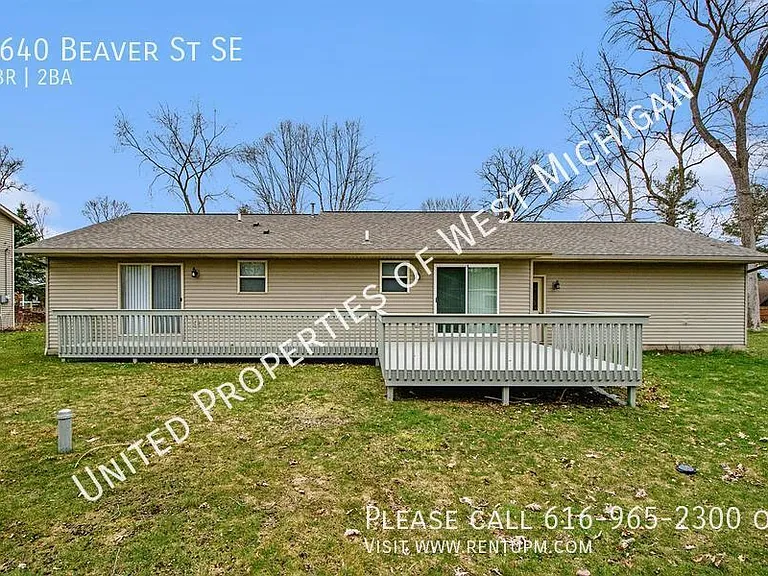 8640 Beaver St SE — Photo 17