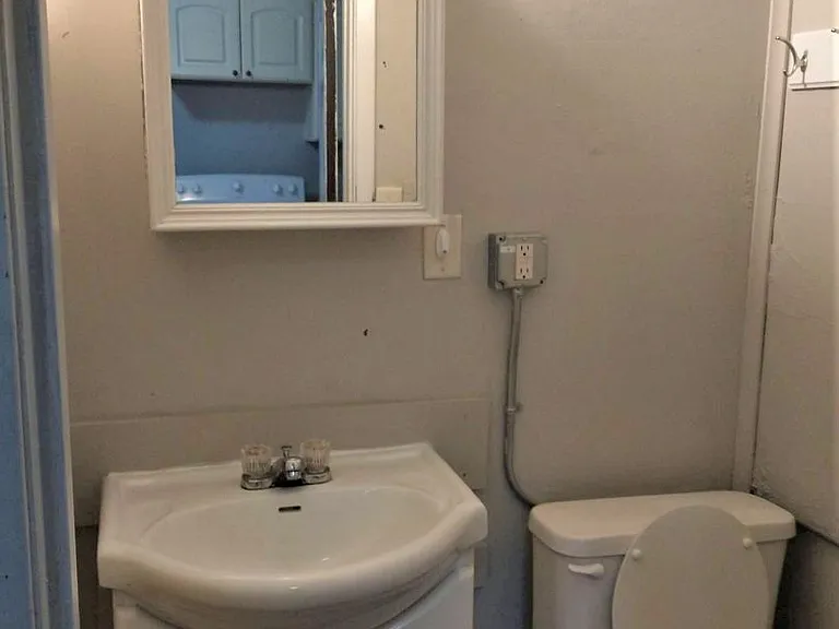 218 South St — Photo 11