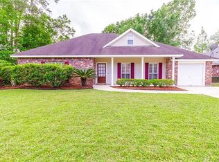 907 Nancy St, Mandeville, LA 70448