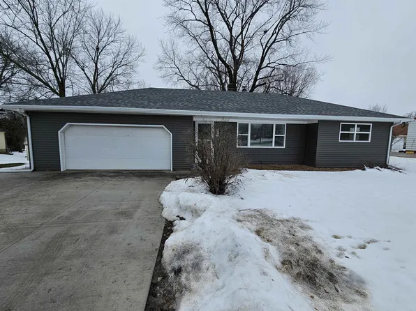 308 Gilbertville Rd, Elk Run Heights, IA 50707
