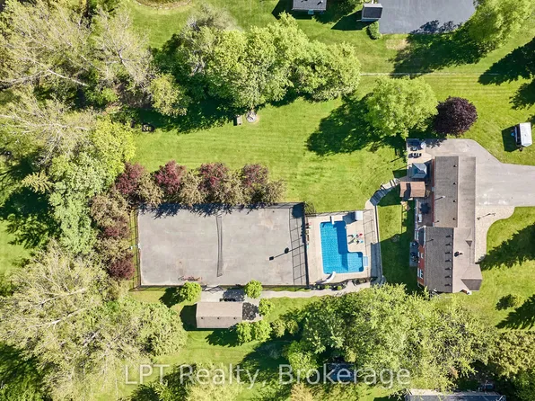 16 Cawkers Cove Rd, Scugog, ON L9L 1P4