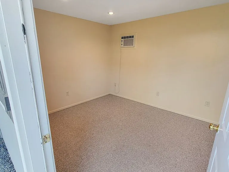 1208 Juniper St — Photo 23