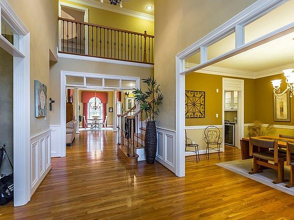 4th image of 3237 Brighton Place Dr