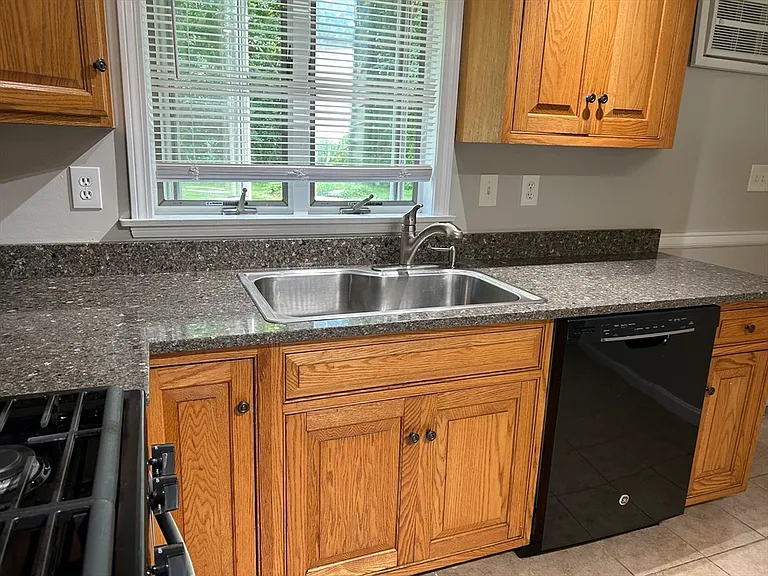 7 Heidi Ln #0 — Photo 14