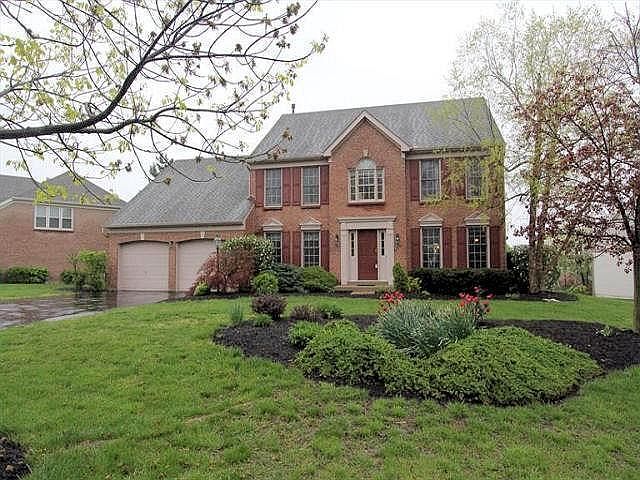 1st image of 443 Vista Glen Dr