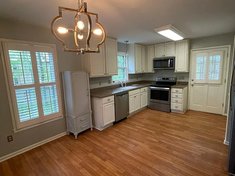 3801 Oxford Way E — Photo 21