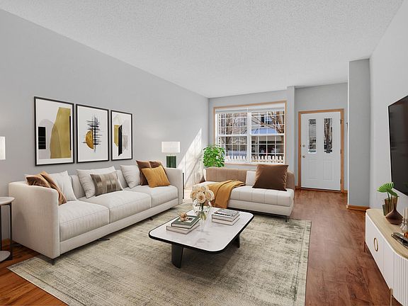 2nd image of 4577 Victor Path Unit 5