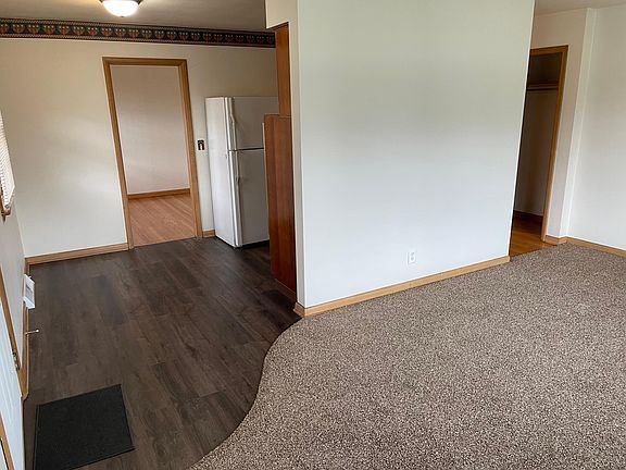 2nd image of 3311 Darwood Dr #1/2