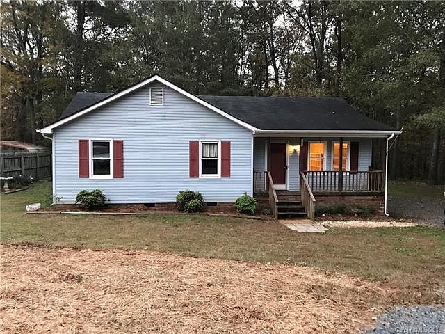 1st image of 105 Ellenwood Ct
