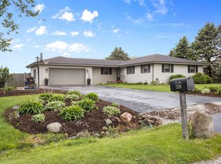 1200 Prairie Estate Dr, New Lenox, IL 60451