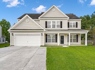 7518 Hawks Cir, Hanahan, SC 29410