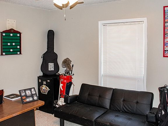 4th image of 109 Belle Meade Dr