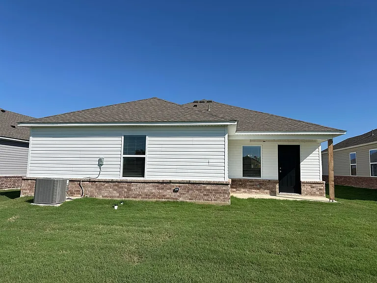 1011 W Fargo Rd — Photo 15