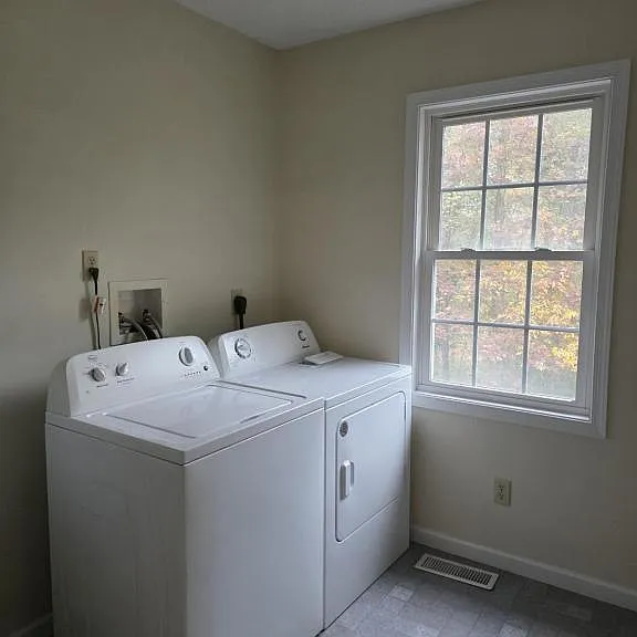550 Reids Hill Rd — Photo 7