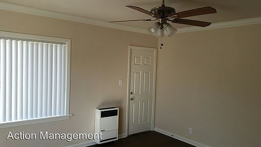 4th image of 1634 Echo Park Ave
