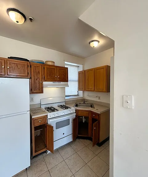 67 Brinkerhoff St #4B — Photo 1