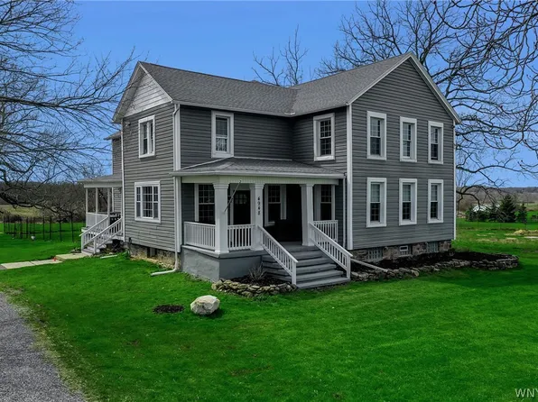 4948 Lower Mountain Rd, Lockport, NY 14094