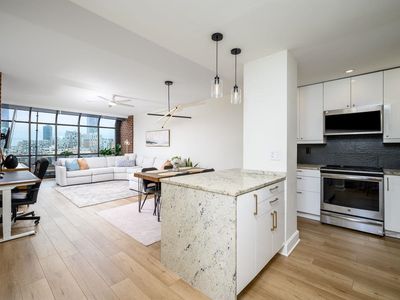 1 Greene St #Penthouse 809, Jersey City, NJ, 07302