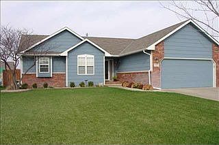 5th image of 708 S Abilene Ave